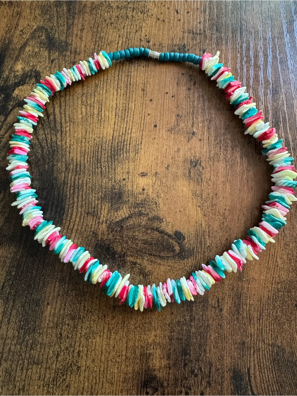 1970s-Style Chipped
Rainbow Puka Shell Necklace with Teal Accents